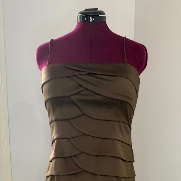 Kensie Pleated Cocktail Dress - Picture 3 of 10